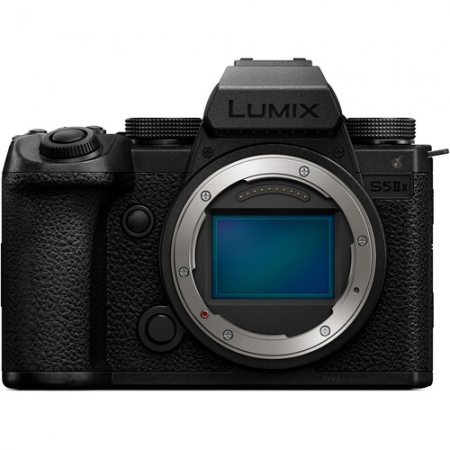 Panasonic Lumix S5 II X